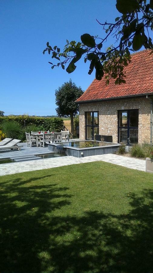 Ateljee Devlaux Bed and Breakfast Veurne Exteriör bild