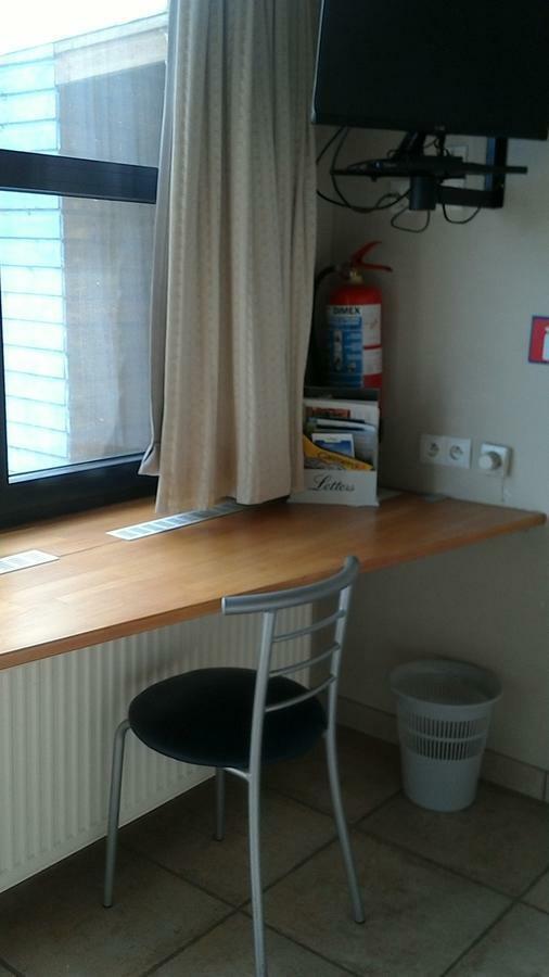 Ateljee Devlaux Bed and Breakfast Veurne Exteriör bild