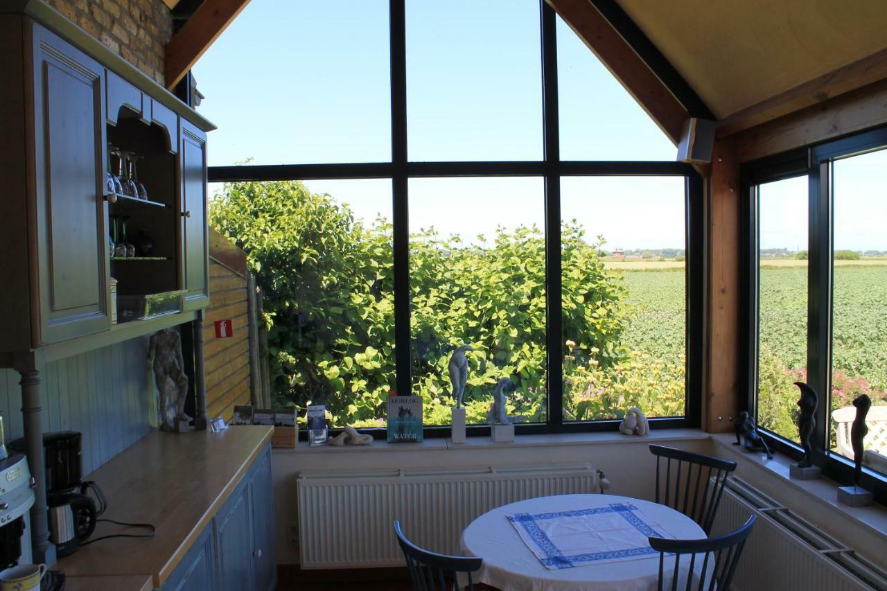 Ateljee Devlaux Bed and Breakfast Veurne Exteriör bild